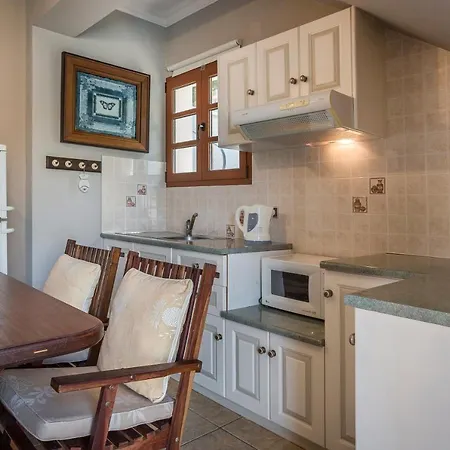 Faros (adults Only) Lägenhet Fiskardo