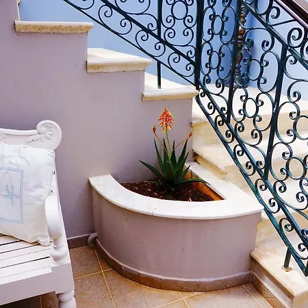 Faros (adults Only) فيسكاردو